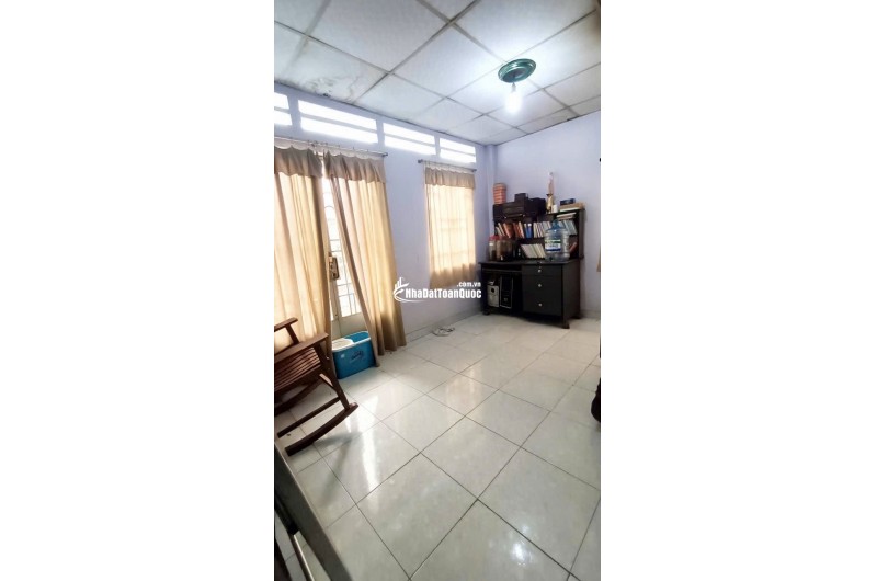 Bán nhà 2 tầng, 66m2 đường Lê Thị Hoa, Bình Chiểu, Thủ Đức. 2PN, sổ đỏ, giá 4.5 tỷ.