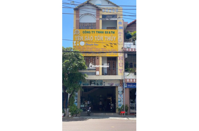 CHÍNH CHỦ BÁN NHÀ MẶT TIỀN 3 TẦNG, NGAY TTTP QUY NHƠN – 194,67M2 CHỈ 20 TỶ, LH:0983729758.