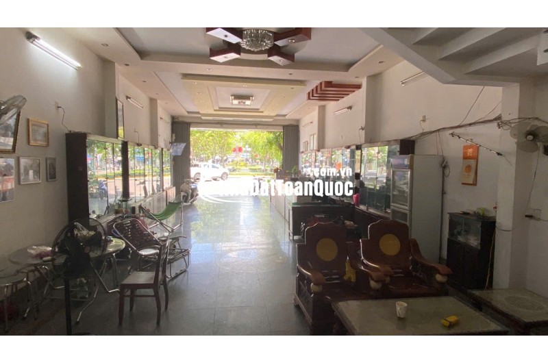 CHÍNH CHỦ BÁN NHÀ MẶT TIỀN 3 TẦNG, NGAY TTTP QUY NHƠN – 194,67M2 CHỈ 20 TỶ, LH:0983729758.
