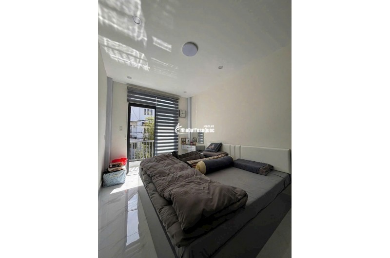 BÁN VILLA HÙNG VƯƠNG P9 ĐÀ LẠT - 5PN, FULL NỘI THẤT, HẺM Ô TÔ