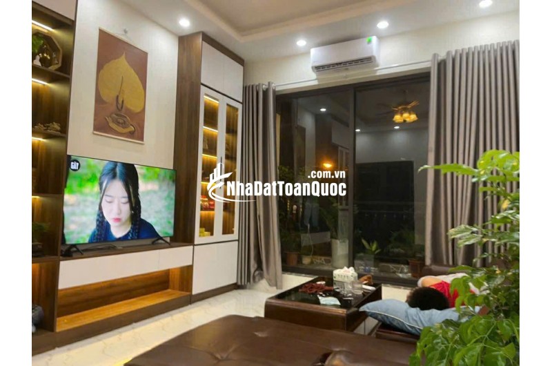Bán gấp nhà 4 tầng gần 40m2  tại Yên Nghĩa- Hà Đông vừa ở vừa cho SV thuê, thu nhập ổn định