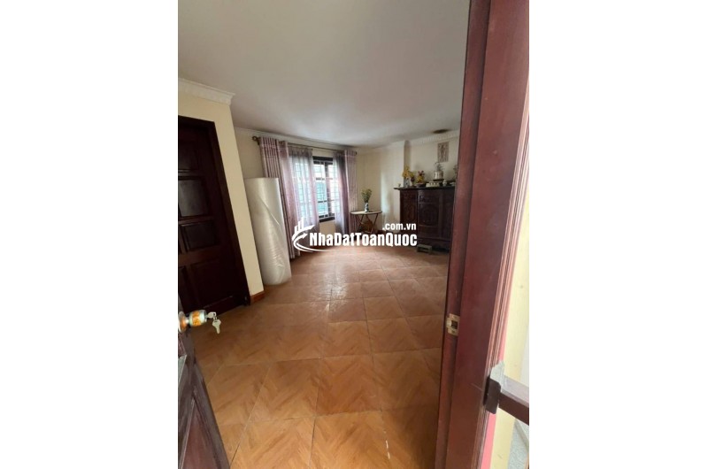 LẠC LONG QUÂN NGÕ THÔNG KINH DOANH DÂN XÂY 50/55M GIÁ 8 TỶ 699