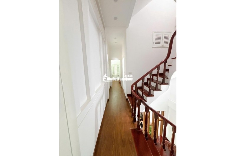 QUAN HOA CẦU GIÁY LÔ GÓC NGÕ THÔNG Ô TÔ 5 TẠ ĐỖ CỦA 47M-12 TỶ900