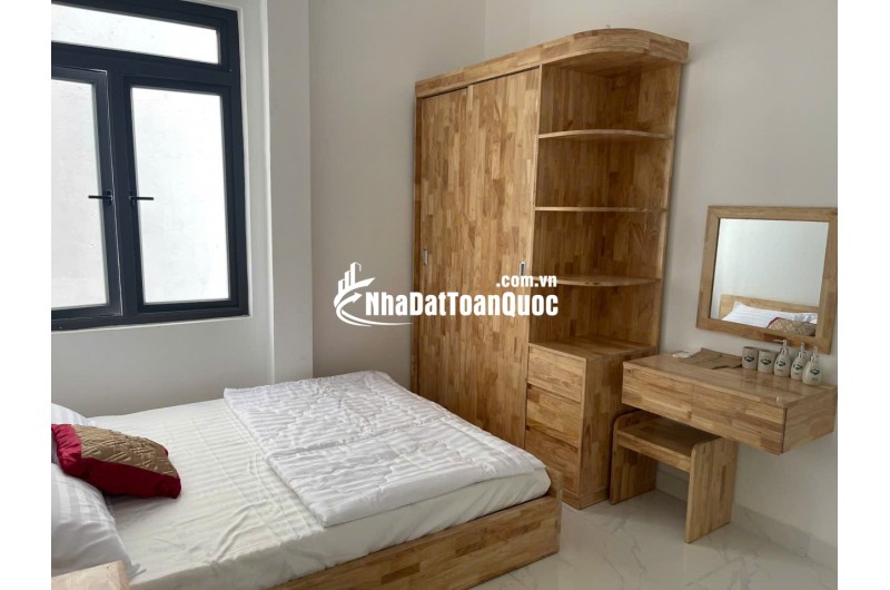 BÁN HOẶC CHO THUÊ BIỆT THỰ 420m2 - 3PN - SÁT DALAT, VIEW RỪNG THÔNG. LH:0909206662.