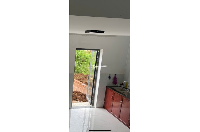 BÁN HOẶC CHO THUÊ BIỆT THỰ 420m2 - 3PN - SÁT DALAT, VIEW RỪNG THÔNG. LH:0909206662.
