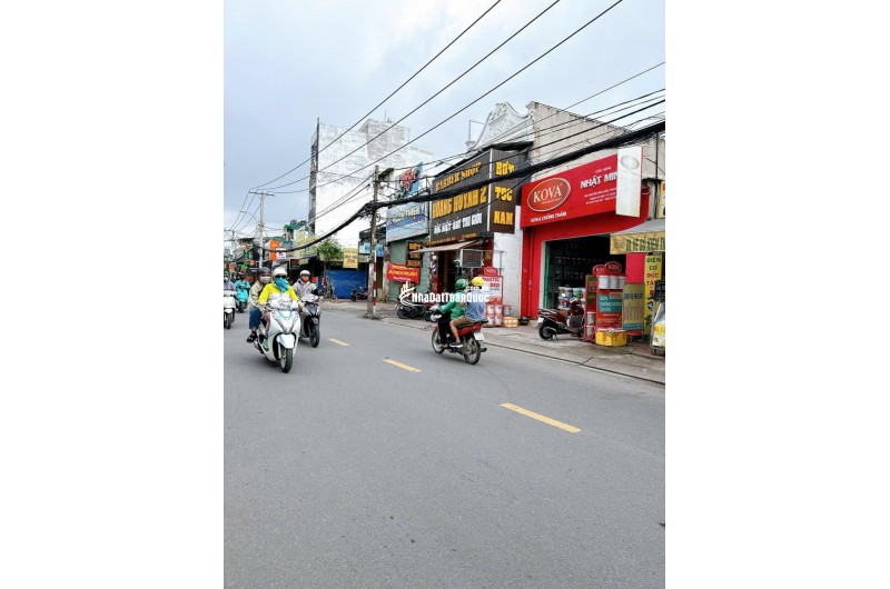NHÀ MẶT TIỀN KINH DOANH - NGUYỄN VĂN KHỐI P9 - 5X30M -  CHO THUÊ 40TR – CHỈ 16.5 TỶ TL