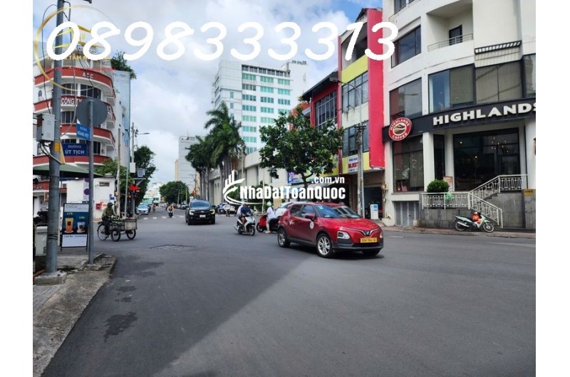 Bán nhà Góc 2 Mặt tiền 41 Hoàng Việt & Út Tịch, DT 6.2x16m, 6 tầng thang máy, khu VIP sân bay quốc tế Tân Sơn Nhất, P.4, Q.Tân Bình