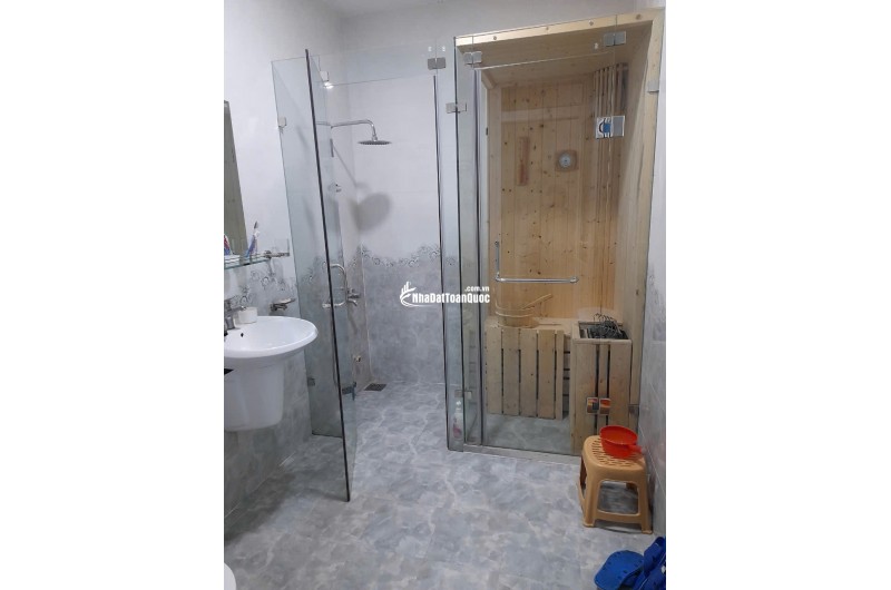 CHO THUÊ NHÀ NGUYÊN CĂN NGUYỄN TRUNG TRỰC P4 - 5PN, CÓ HẦM - 15 TRIỆU/THÁNG