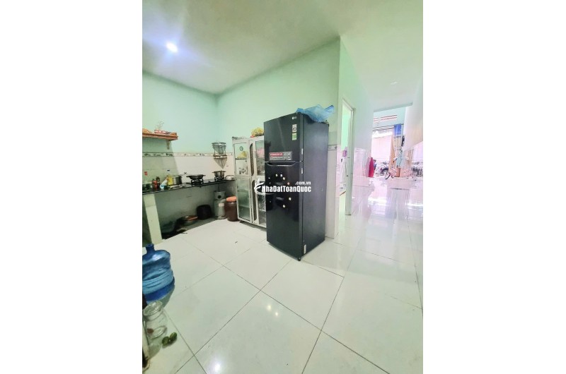 BÁN NHÀ DĨ AN -MỚI ĐẸP – KCN SÓNG THẦN – XE HƠI VÀO TẬN NHÀ -CHỈ 3.55 TỶ