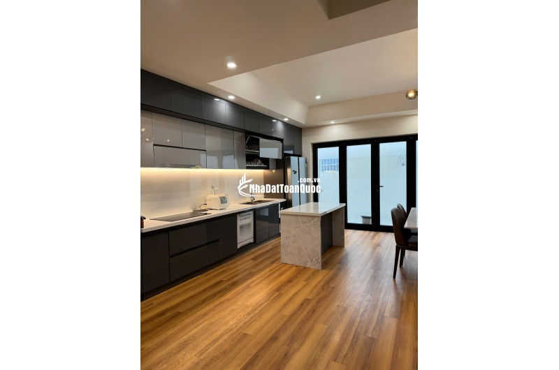 BÁN VILLA 2 MẶT TIỀN XE HƠI – KQH NGÔ QUYỀN, PHƯỜNG CAM LY, ĐÀ LẠT