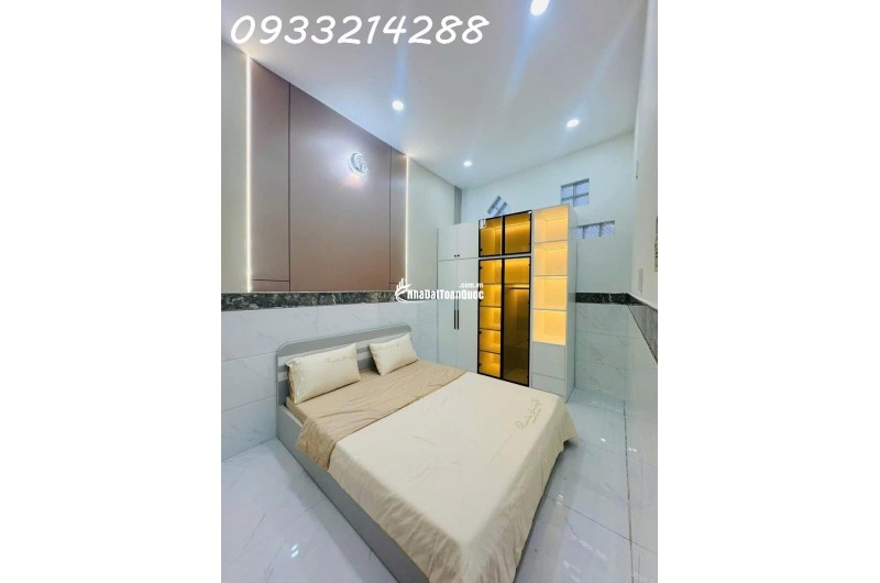 BÁN NHÀ MẶT TIỀN ĐƯỜNG 13 BÌNH TÂN, DIỆN TÍCH 75M2, 2 TẦNG, 3 PHÒNG NGỦ, GIÁ CHỈ 7.3 TỶ - SỔ HỒNG RIÊNG!
