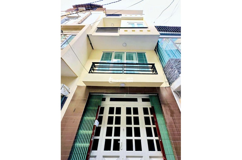 6 Tỷ nhỉnh: Nhà Quận 10 - ngay Bệnh Viện 115 - Xe hơi trong nhà 4 Tầng Ngang hơn 4m. VŨ 0933910039