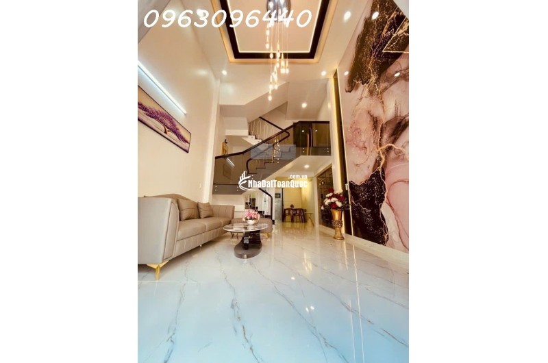 NHÀ ĐẸP HUỲNH THỊ ĐỒNG,5 TẦNG , HẺM XE HƠI ,FULL NỘI THẤT CAO CẤP