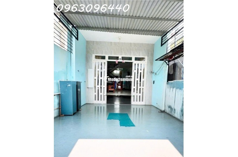 Bán nhà Nhà Bè 100m², hẻm xe hơi, Nguyễn Bình, giá 5.6 tỷ