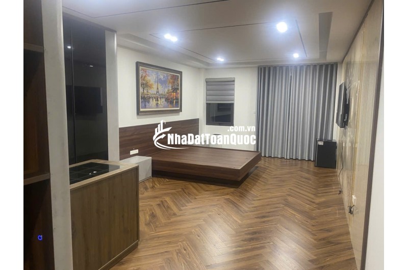 Chính chủ bán nhà Thạch Bàn 40m 6 tầng MT 4,5m ô tô, thang máy giá 8.9 tỷ