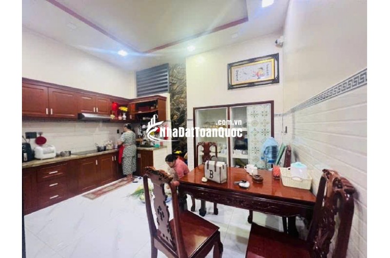 Hẻm đường nhựa 6M - Đường Tân Kỳ Tân Quý - Phường Tân Quý . Tân Phú - 64 M2- chỉ 7.3 Tỷ (TL).