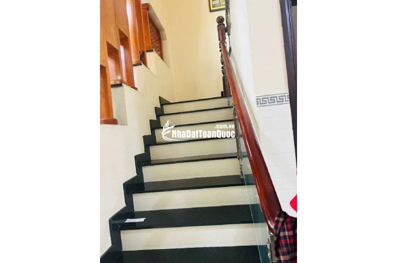 Hẻm đường nhựa 6M - Đường Tân Kỳ Tân Quý - Phường Tân Quý . Tân Phú - 64 M2- chỉ 7.3 Tỷ (TL).