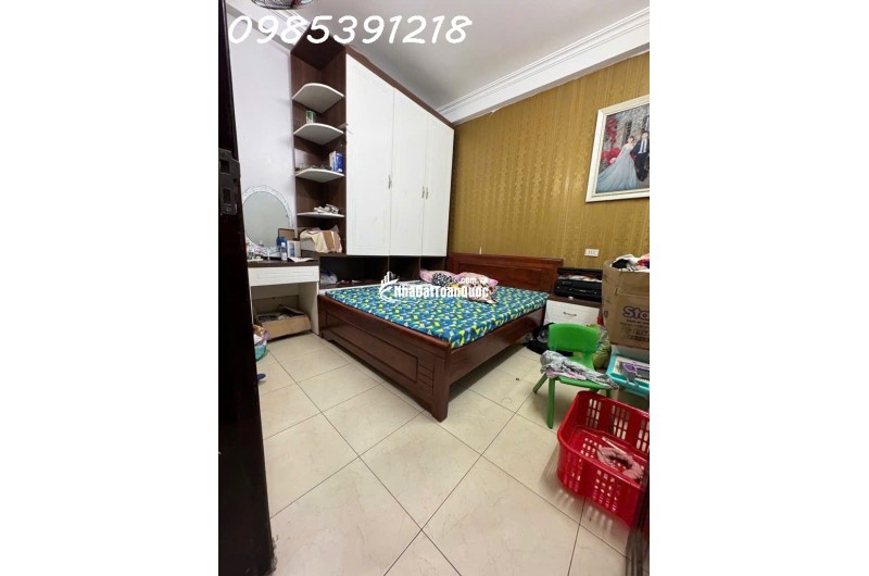 Nhà Giải Phóng - Phương Liệt - 37m2, 4T - 6.93 tỷ(CTL) - Lô góc-  20m ra Giải Phóng - Cạnh ĐH Kinh Tế Quốc Dân.