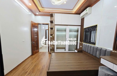 Bán nhà Kim Giang 37m 4 tầng full nội thất mới.
