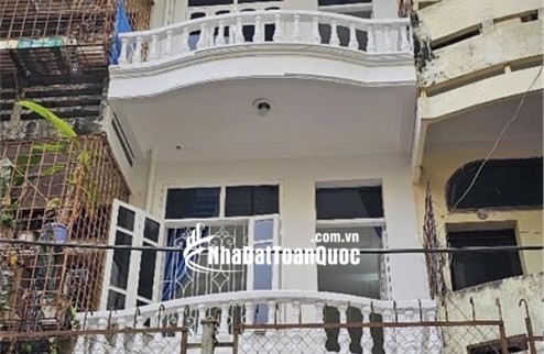 BÁN NHÀ NGUYỄN TRÃI - HÀ ĐÔNG, 2 MẶT THOÁNG, 44M2, 8.X TỶ