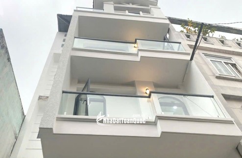 Bán nhà 4 tầng hẻm xe hơi ngay Lê Quang Định DT 42m2 Giá nhỉnh 7 tỷ