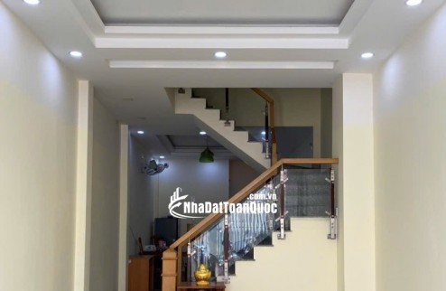 BÁN NHÀ ĐẸP 4 TẦNG HẺM XE HƠI - KHU VIP LINH TRUNG THỦ ĐỨC. GẤP BÁN- GIÁ CHỈ 5.9 TỶ SAU NHIỀU LẦN GIẢM CHÀO