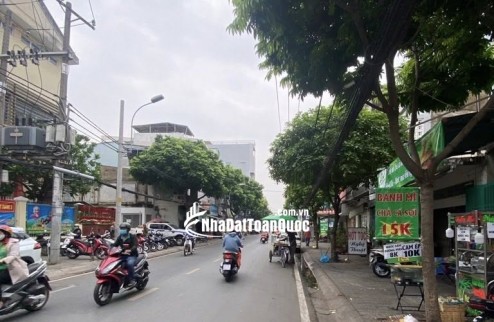 MẶT TIỀN ÂU DƯƠNG LÂN – KINH DOANH SẦM UẤT – NHỈNH 17 TỶ