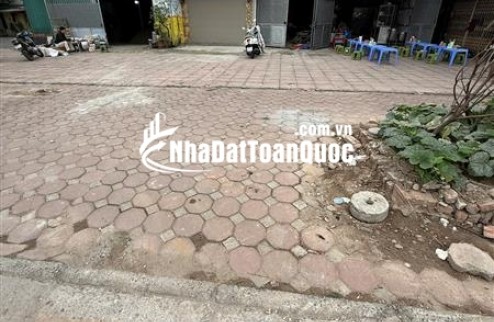 NGUYỄN VĂN CỪ,LONG BIÊN 11.5 tỷ 50m MẶT TIỀN 5m NGÕ Ô TÔ,NHÀ C4 CŨ