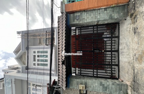 Cho thuê nhà nguyên căn HXH  đường 339 Phước Long B Quận 9 1T1L 3PN 2WC giá 10tr