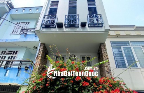 BÁN CĂN HỘ DỊCH VỤ 5 TẦNG – CÓ THANG MÁY – DÒNG TIỀN GẦN 60 TRIỆU/THÁNG – PHƯỜNG TÂN PHONG, QUẬN 7