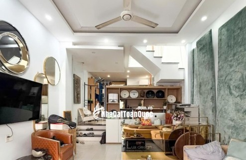 Bán nhà ngõ Q.2, An Khánh, đường Số 8. DT 50m2, 2 tầng, 2PN. Sổ hồng chính chủ, giá 9.9 tỷ. LH: 0933125879