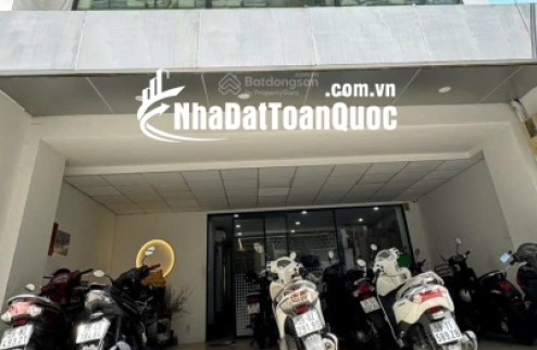 Toà nhà văn phòng đẹp, thang máy HXH Huỳnh Văn Bánh, Phú Nhuận. 420m2 sàn, giá 21,3 tỷ