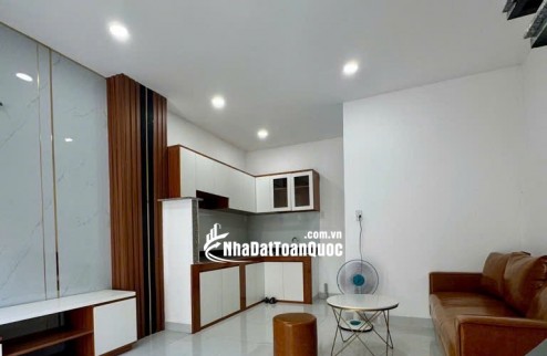 Bán Nhà Gần QL1A, 2 Tầng,Tặng Full Nội Thất, Giá Chỉ 2,4 Tỷ
