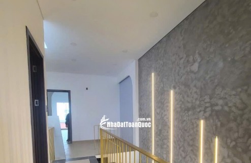 cần bán gấp nhà  tô Ký.giảm liên tiếp 300tr chào 5.3 tỷ. Gấp giảm 200tr chào 5.6 tỷ TL Gấp giảm 200tr chào 5.8 tỷ TL GẤP  chủ giảm 200tr chào 6 tỷ