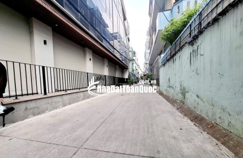 Bán Đất - Nguyễn Hữu Tiến - Tân Phú - Hẻm xe hơi 5m - Diện tích 85m2 - chỉ 6.7 tỷ