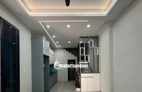 BÁN NHÀ TẠI QUANG TRUNG YÊN NGHĨA HÀ ĐÔNG DT 30M2 THỰC 57M2. MT 5,7M CHÀO GIÁ 5TY290