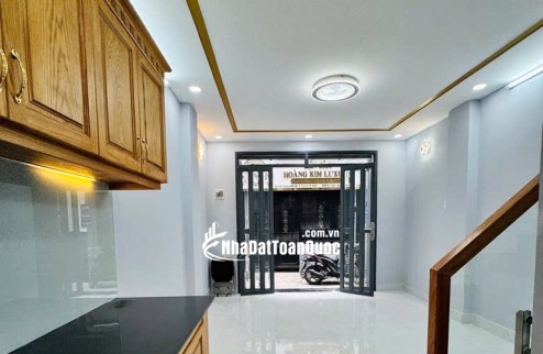bán nhà khu VIP Quận 10 hơn 6 Tỷ