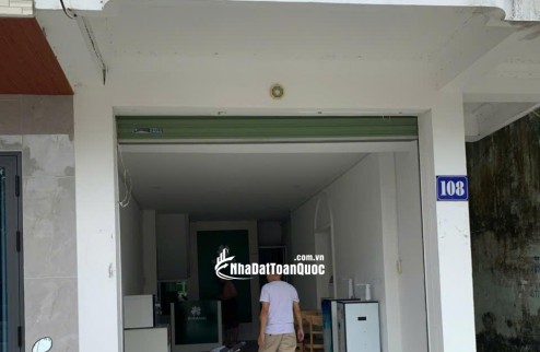 BÁN NHÀ MẶT PHỐ HÙNG VƯƠNG QUẢNG NGÃI, 36M2, GIÁ HỜI 4 TỶ, SỔ HỒNG RIÊNG!