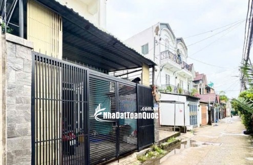 Bán nhà Nhà Bè 100m², hẻm xe hơi, Nguyễn Bình, giá 5.6 tỷ