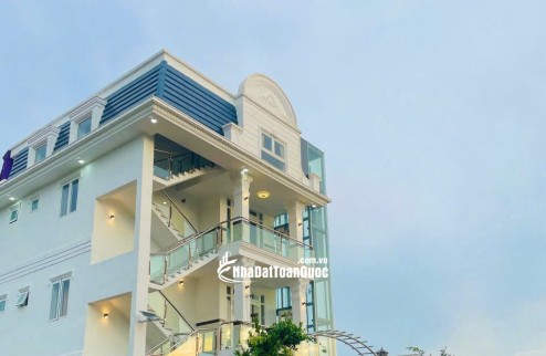 CHO THUÊ VILLA CAO CẤP ĐÀ LẠT, LÂM VIÊN - VIEW THÔNG, NHÀ LỒNG, THANG MÁY, XE 45 CHỖ - 30 TRIỆU/THÁNG