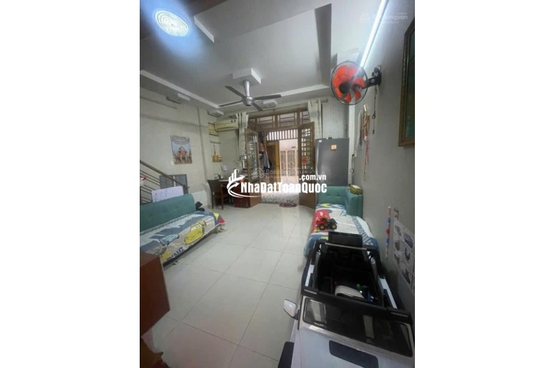 ĐIỆN BIÊN PHỦ - NHÀ 2 TẦNG- 48m2 - gần Hẻm XE HƠI - Chỉ NHỈNH 5 TỶ