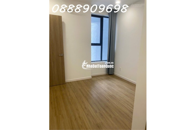 Chính chủ bán nhanh căn 70m2(2pn + 2wc) 3tỷ100. Tầng đẹp view thoáng. Đã có sổ. Hỗ trợ vay Bank