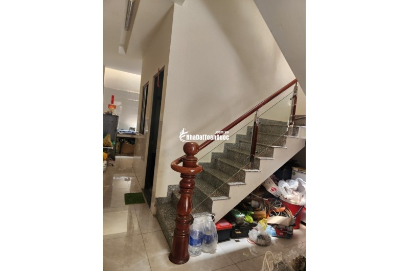 NHÀ HẺM XE HƠI NGAY VÕ VĂN HÁT - BTCT 3 TẦNG 60M2 (4X15M) - NGAY ĐH TÀI CHÍNH MARKETING - LONG TRƯỜNG THỦ ĐỨC - NHÀ MỚI ĐẸP Ở NGAY - GIÁ CHỈ 5.3 TỶ