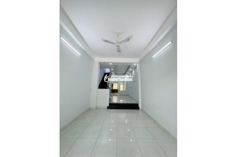 Bán Gấp Nhà Xinh- An Lạc Bình Tân - 84m2 - Hẻm 9M - Vuông Vức ~85tr/m2