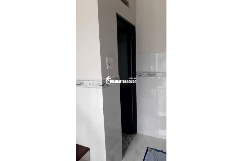BÁN nhà ngõ Tân Hòa Đông, Q.6. DT 18m2, 1PN, 2WC. Giá 1.9 tỷ, sổ hồng.