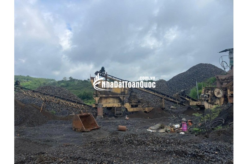 Bán Mỏ dá 13.3 Hecta đang khai thác, trữ lượng 600.000 m3 giá chỉ 40 tỷ