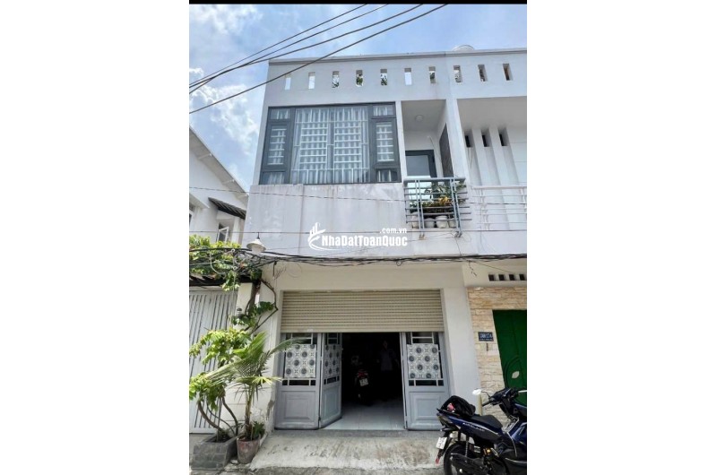 Bán nhà 1 lầu 1 sân thượng hẻm 1368 Lê Văn Lương Xã Phước Kiển Nhà Bè