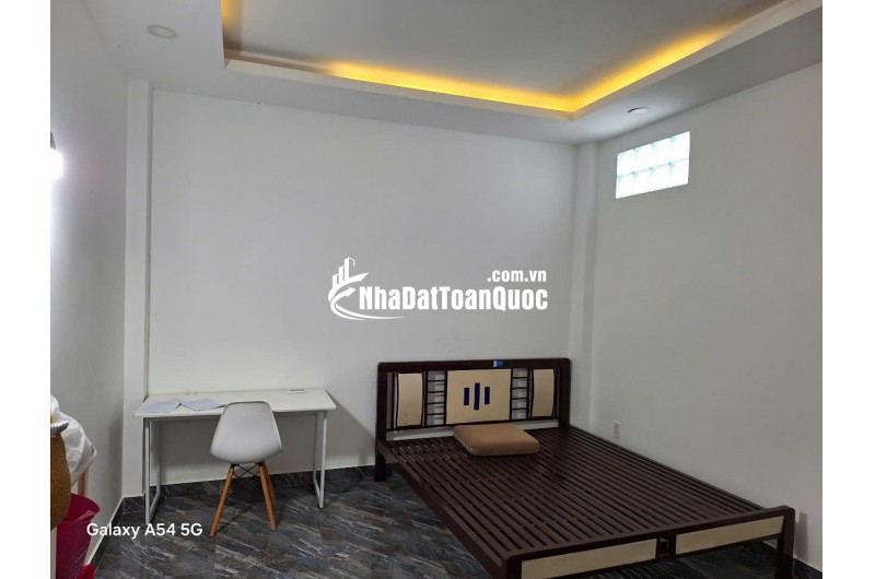 Phòng cho thuê mới 20m2 Full nội thất cơ bản hẻm 118 Phan Huy Ích