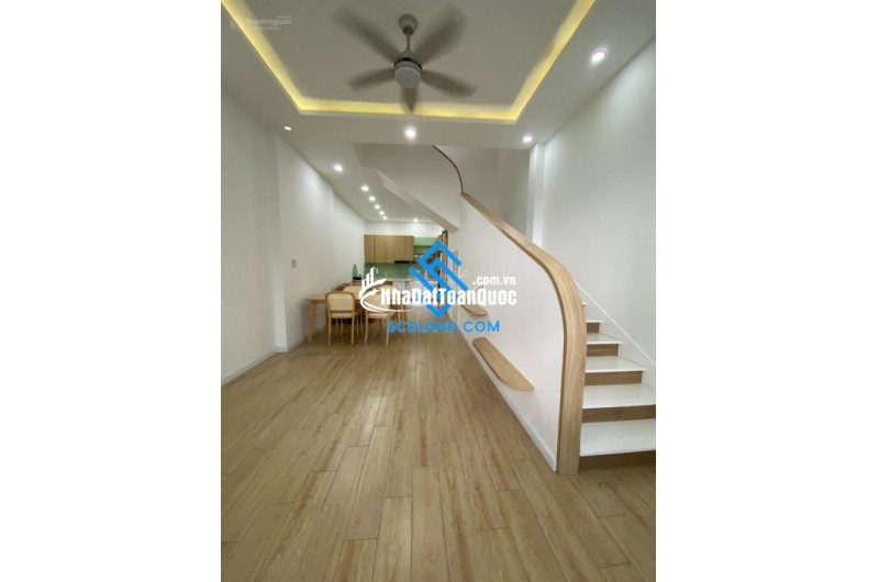 Bán nhà 3 tầng đẹp đường B6 Tống Văn Quang, khu VCN Phước Hải. Giá 4 tỷ 900tr