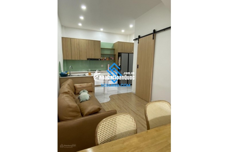Bán nhà 3 tầng đẹp đường B6 Tống Văn Quang, khu VCN Phước Hải. Giá 4 tỷ 900tr